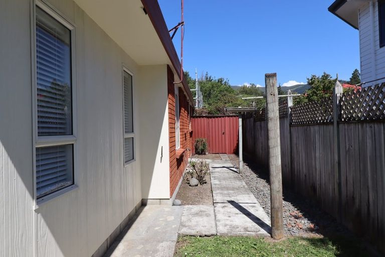 Photo of property in 1/10 Sadlier Street, Stoke, Nelson, 7011