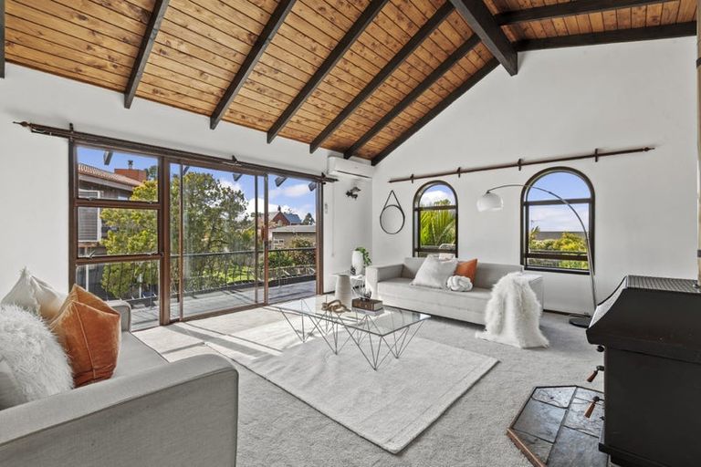 Photo of property in 2/159 Deep Creek Road, Torbay, Auckland, 0630