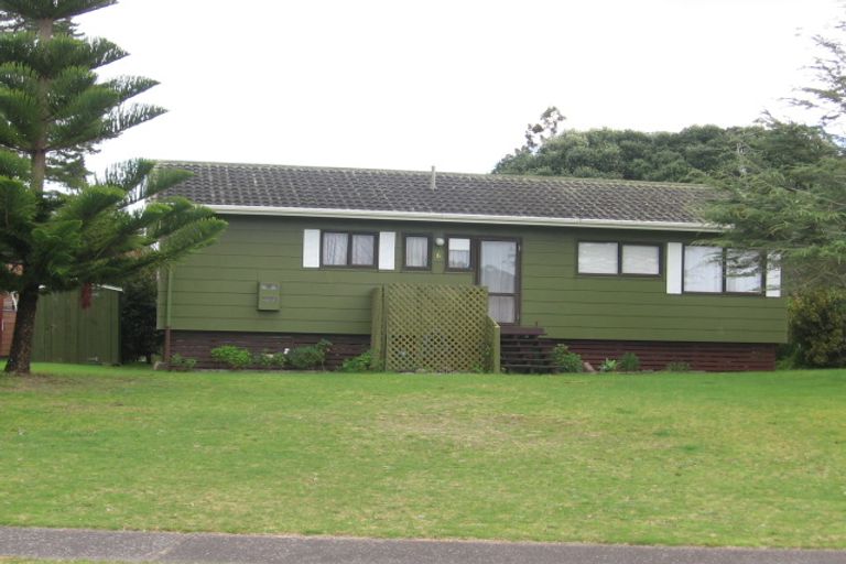Photo of property in 6 Wilton Smith Avenue, Pauanui, Hikuai, 3579