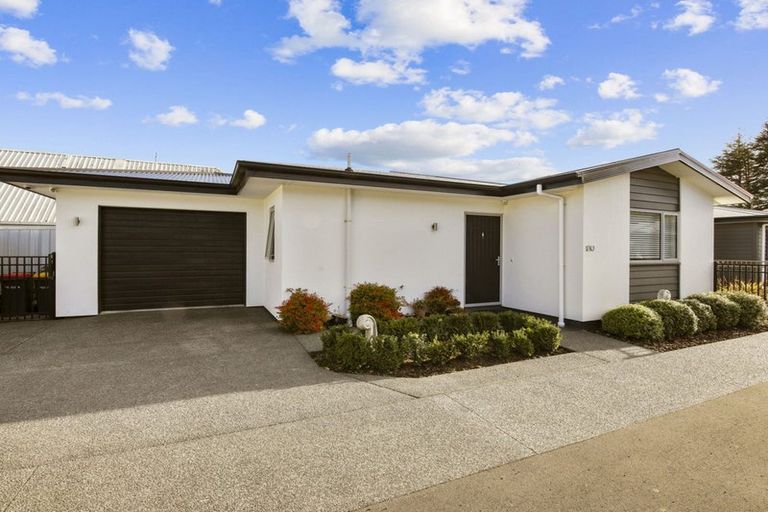 Photo of property in 1/363 Avonhead Road, Avonhead, Christchurch, 8042