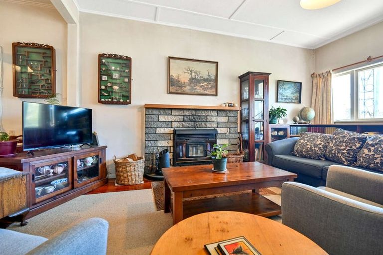 Photo of property in 83 Abbotsford Road, Waipawa, 4210