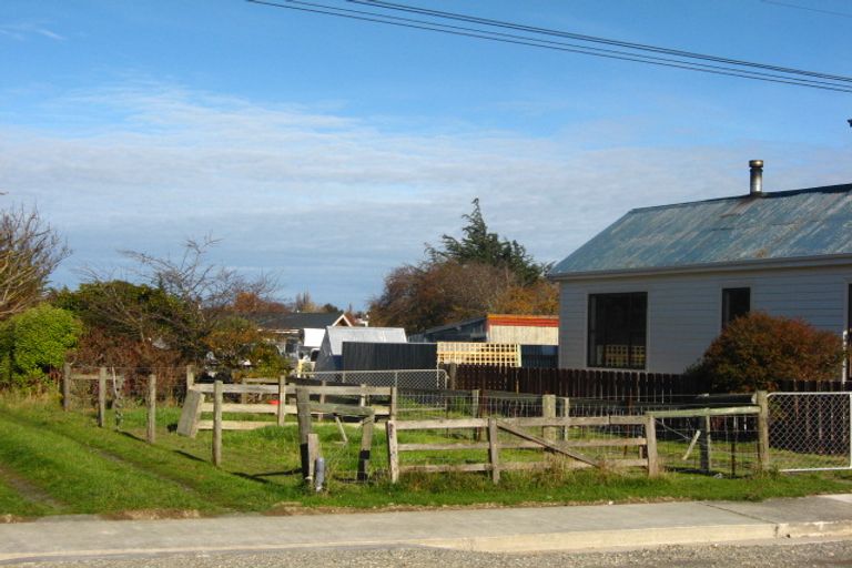 Photo of property in 28 Lawrence Street, East Gore, Gore, 9710