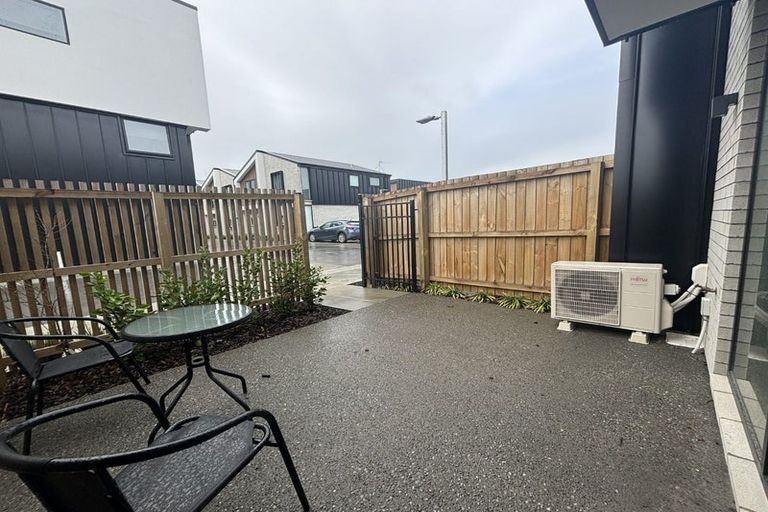 Photo of property in 8/323 Lincoln Road, Addington, Christchurch, 8024