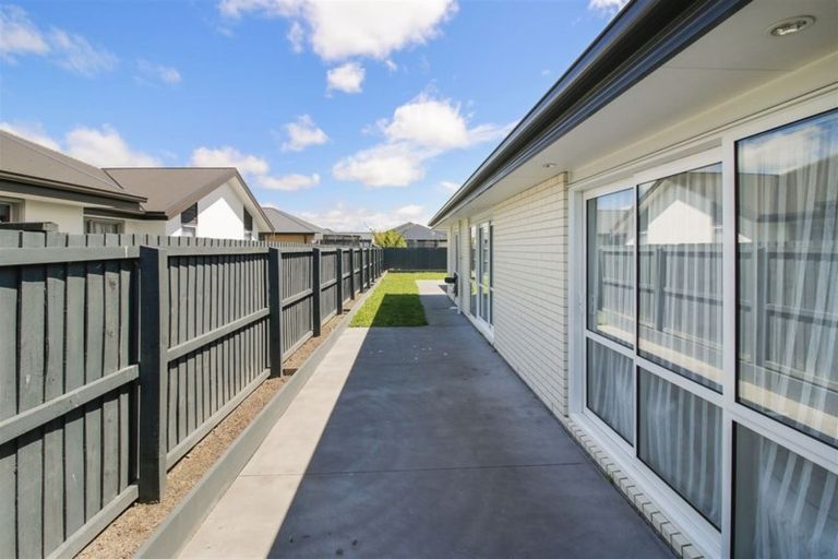 Photo of property in 8 Bofors Close, Wigram, Christchurch, 8042