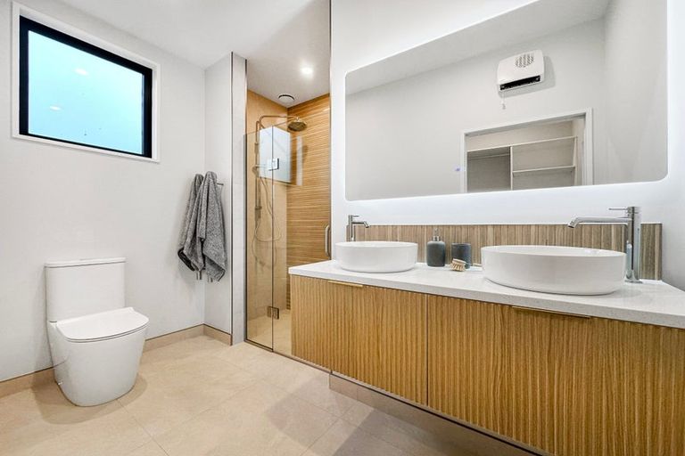 Photo of property in 16 Elsie Lange Way, Casebrook, Christchurch, 8051