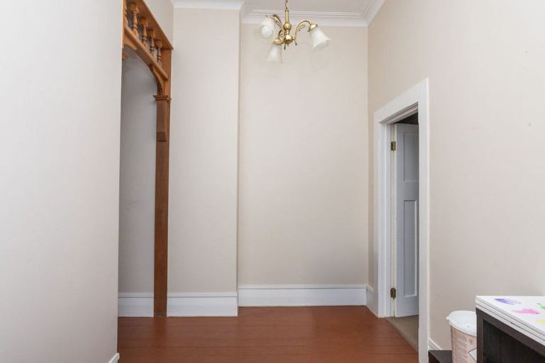 Photo of property in 30 Victoria Avenue, Dannevirke, 4930