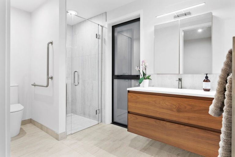 Photo of property in 80 Harbour Drive, Otumoetai, Tauranga, 3110