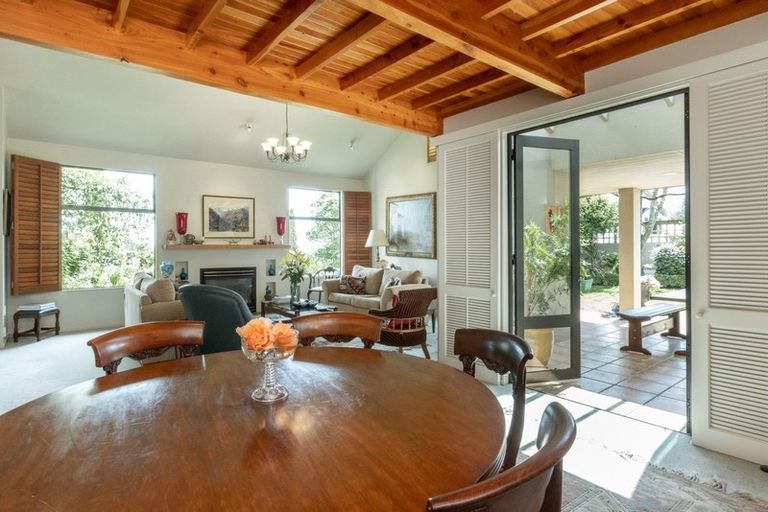 Photo of property in 49 Hikanui Drive, Havelock North, 4130