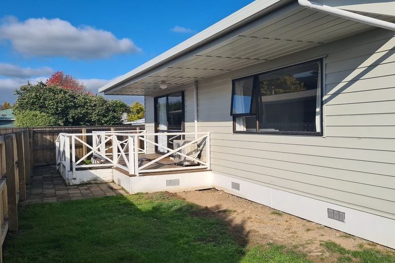 Photo of property in 13a Dixon Street, Carterton, 5713