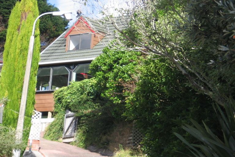 Photo of property in 51 Hathaway Avenue, Karori, Wellington, 6012