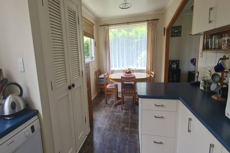 Photo of property in 26 Whaka Street, Maungaturoto, 0520