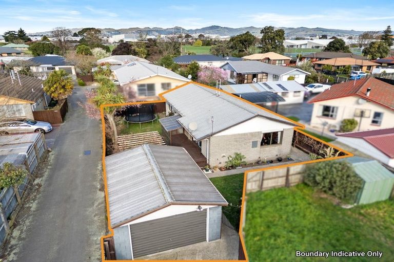Photo of property in 2/58 Hei Hei Road, Hei Hei, Christchurch, 8042