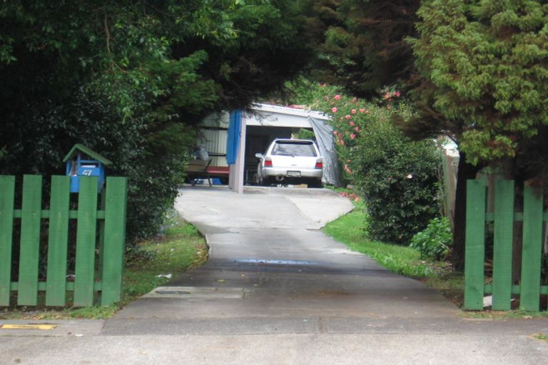 Photo of property in 47 Sabulite Road, Kelston, Auckland, 0602