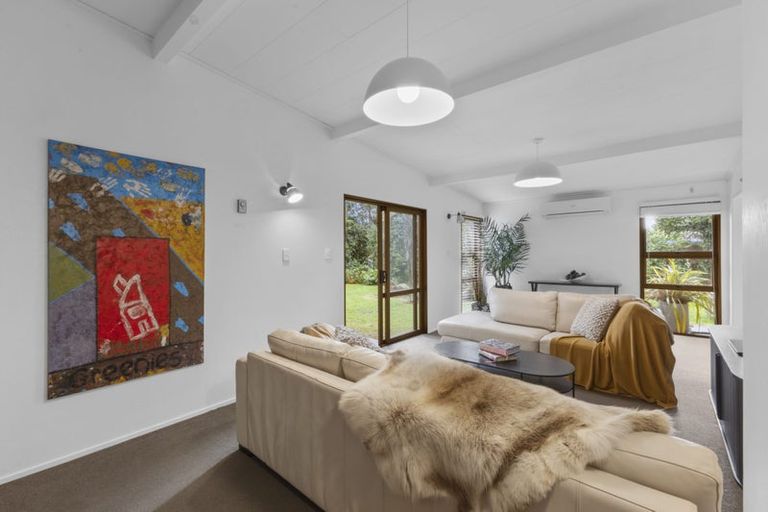 Photo of property in 3/2a Julian Place, Westown, New Plymouth, 4310