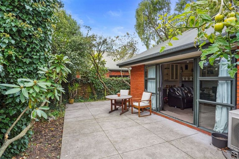 Photo of property in 440a Papanui Road, Strowan, Christchurch, 8052