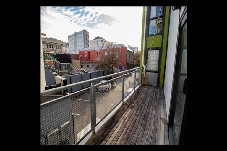 Photo of property in Dual Apartments, 108/142 Vivian Street, Te Aro, Wellington, 6011