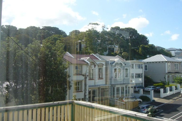 Photo of property in 271 The Terrace, Te Aro, Wellington, 6011
