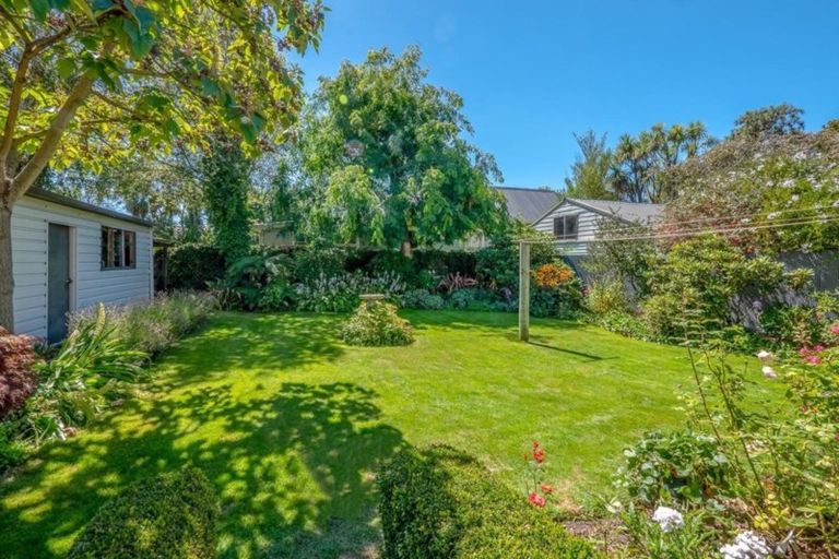 Photo of property in 95 Fisher Avenue, Beckenham, Christchurch, 8023