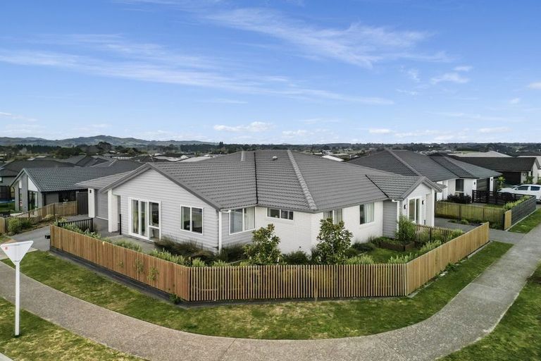 Photo of property in 41 Te Ranga Memorial Drive, Pyes Pa, Tauranga, 3112
