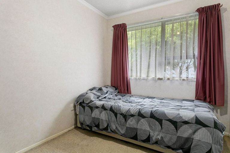 Photo of property in 104 Hyde Avenue, Richmond Heights, Taupo, 3330