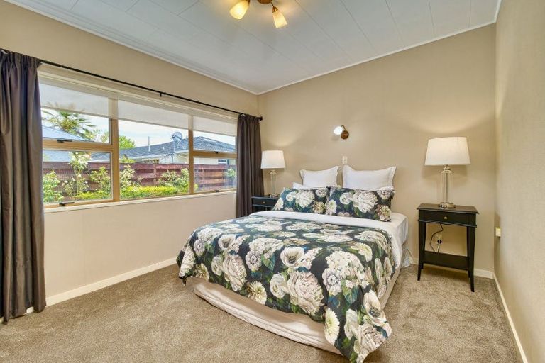 Photo of property in 1/205 Knight Street, Hastings, 4122