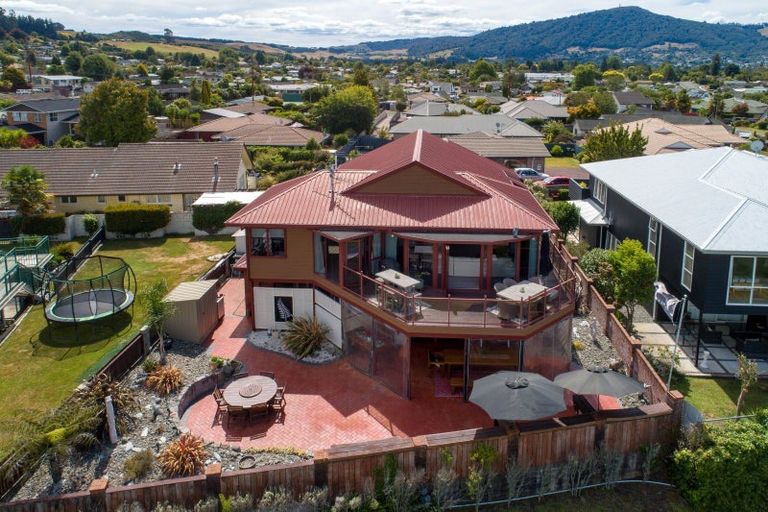 Photo of property in 37 Carter Drive, Pomare, Rotorua, 3015