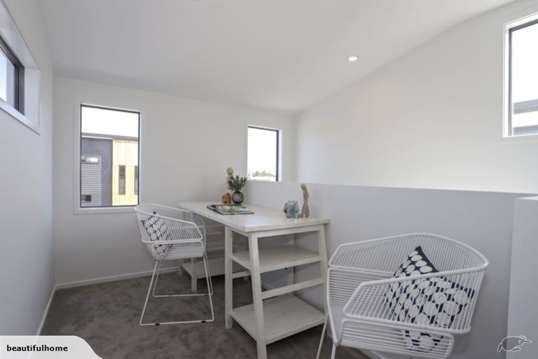 Photo of property in 10 Tuangi Way, Papamoa Beach, Papamoa, 3118