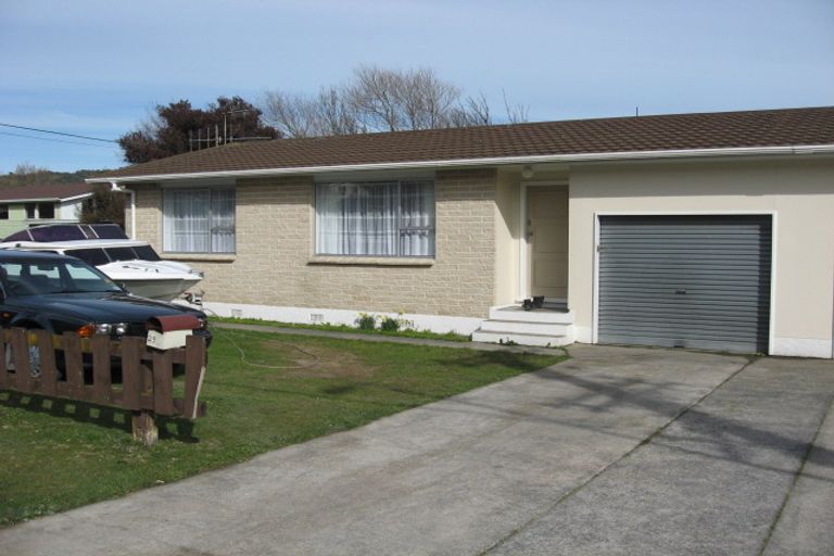 Photo of property in 35b Wise Street, Wainuiomata, Lower Hutt, 5014