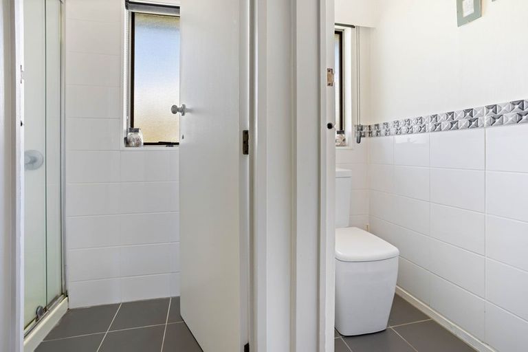 Photo of property in 17 Benalder Crescent, Tokoroa, 3420