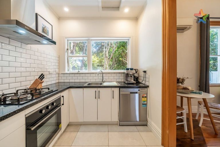 Photo of property in 17a Manchester Street, Petone, Lower Hutt, 5012