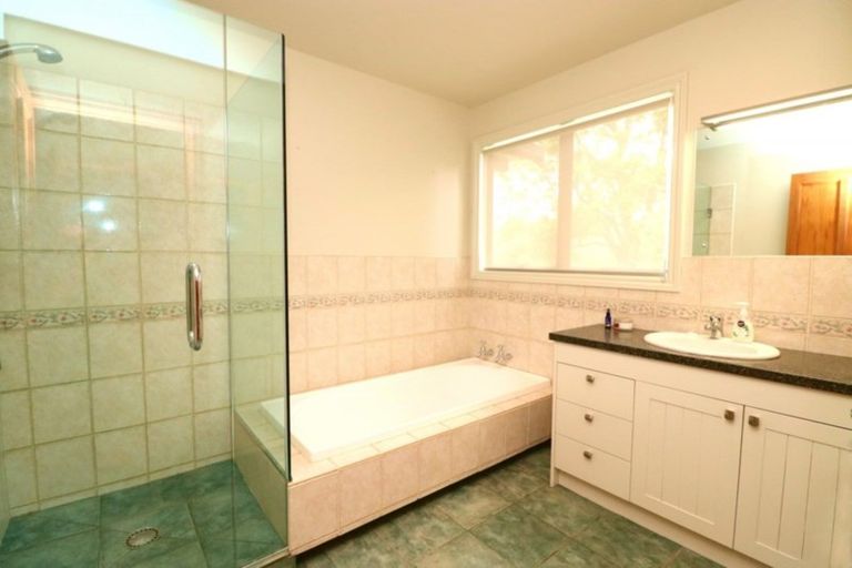 Photo of property in 402 Old Kaipara Road, Kaipara Flats, Warkworth, 0981