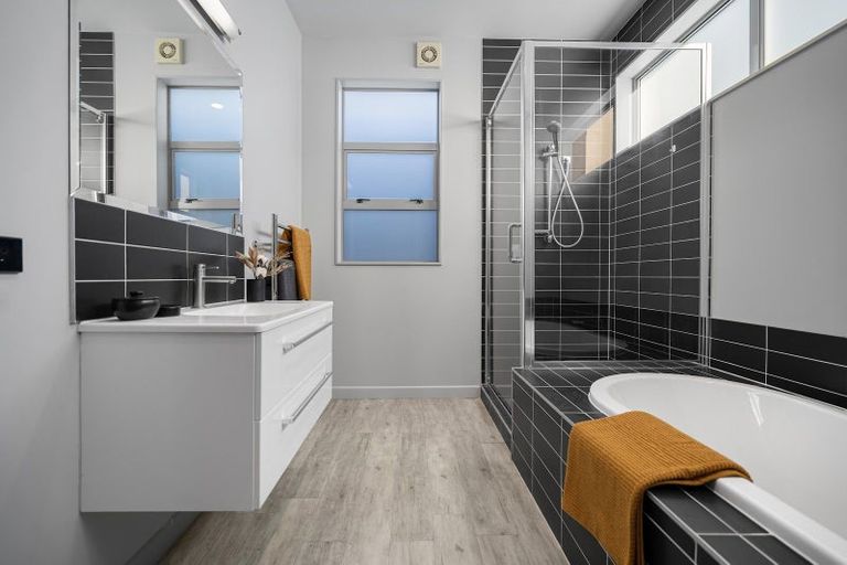 Photo of property in 118 Edgecumbe Road, Tauranga South, Tauranga, 3112