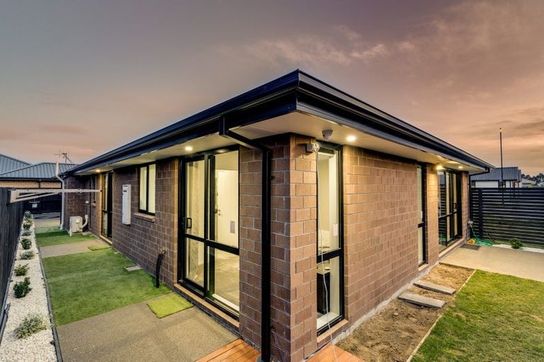 Photo of property in 14 Bill Harvey Drive, Halswell, Christchurch, 8025