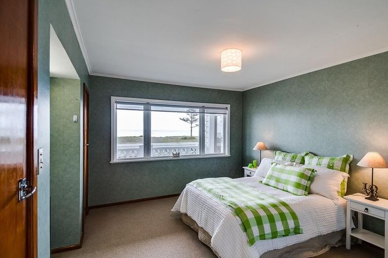 Photo of property in 97 The Esplanade, Westshore, Napier, 4110