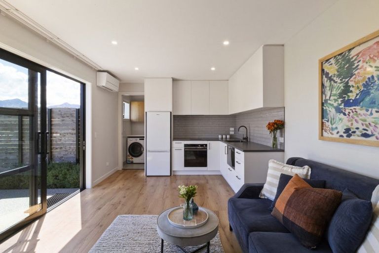 Photo of property in 97 Spur Ridge Rise, Jacks Point, 9371