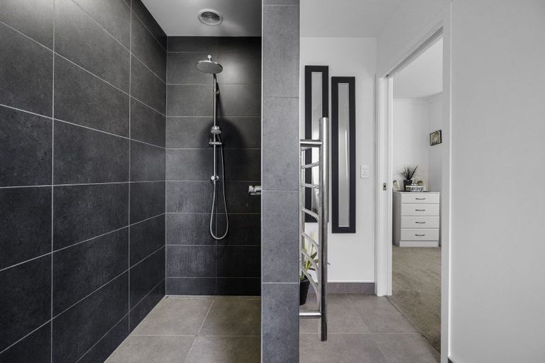 Photo of property in 16 Oak Ridge Drive, Te Awamutu, 3800