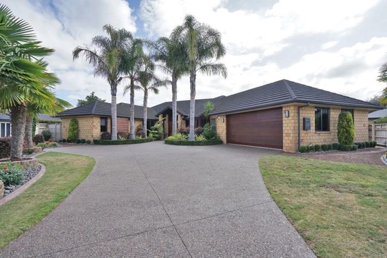 Photo of property in 14 Jaemont Court, Huntington, Hamilton, 3210