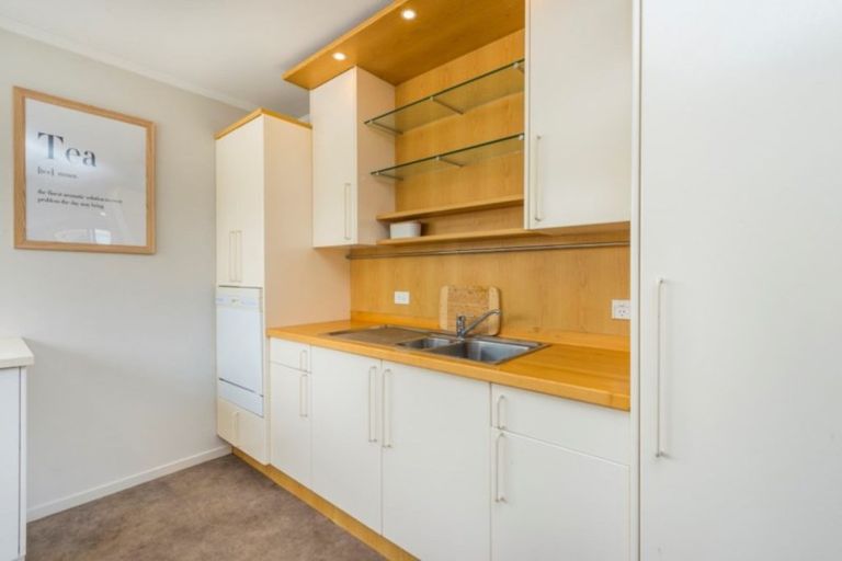 Photo of property in 5a Warwick Avenue, St Andrews, Hamilton, 3200