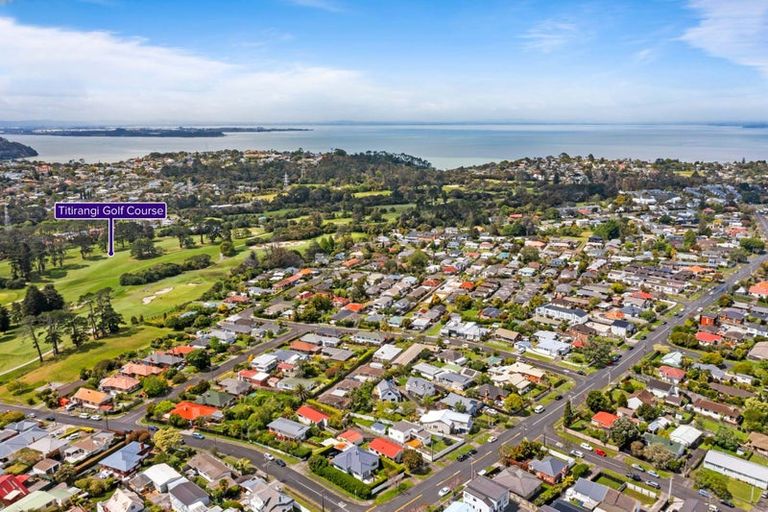 Photo of property in 1/98 Astley Avenue, New Lynn, Auckland, 0600
