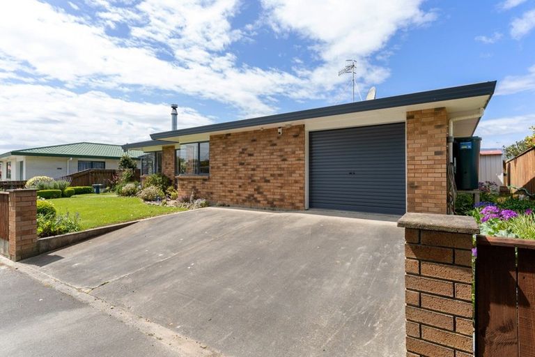 Photo of property in 11a Alexander Place, Otaki, 5512