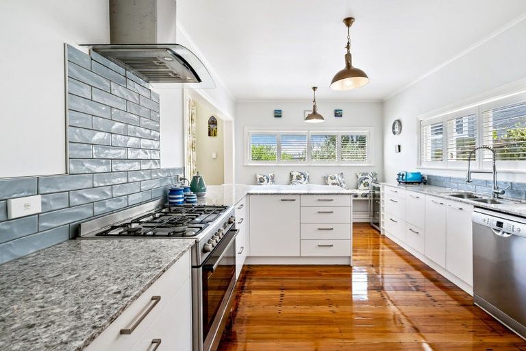 Photo of property in 11a Hokianga Harbour Drive, Opononi, Kaikohe, 0473