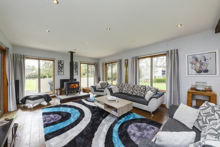 Photo of property in 906d Reid Line East, Bunnythorpe, Palmerston North, 4481