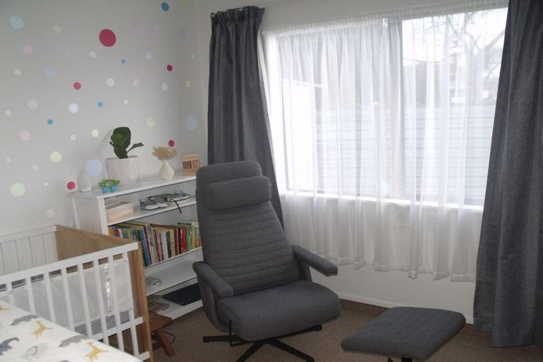 Photo of property in Hawkes Bay Furniture Co, 7 Martin Dale, Raureka, Hastings, 4120