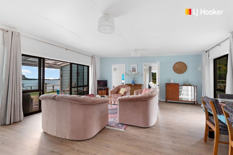 Photo of property in 26 Otakou Golf Course Road, Otakou, Dunedin, 9077