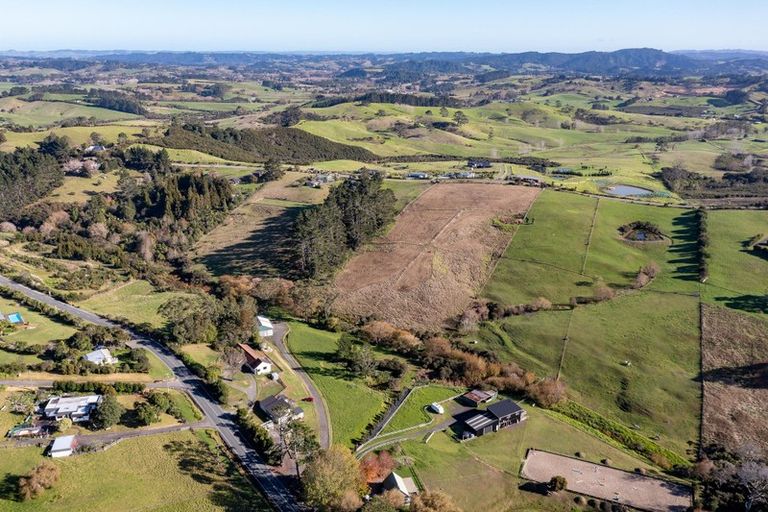 Photo of property in 372 Horseshoe Bush Road, Dairy Flat, Albany, 0794