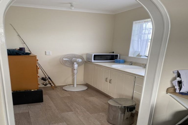 Photo of property in 10 Parkland Crescent, Terrace End, Palmerston North, 4410