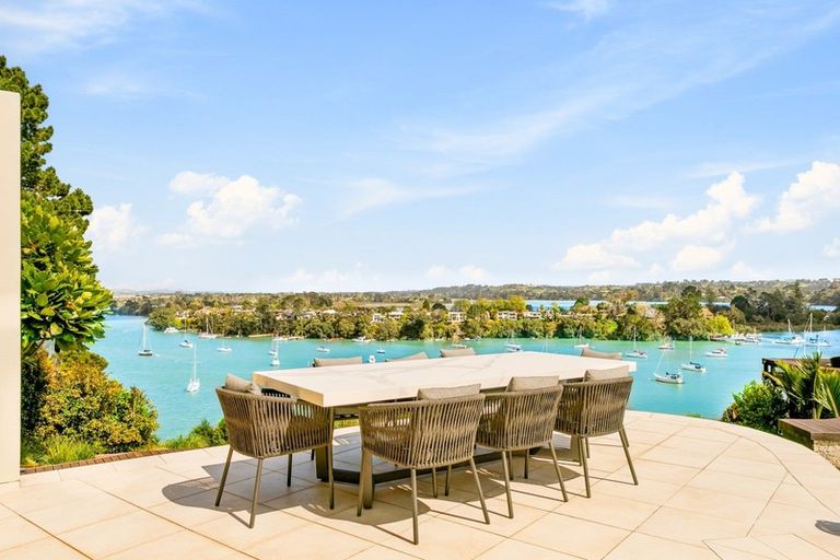 Photo of property in 33 Marae Road, Greenhithe, Auckland, 0632