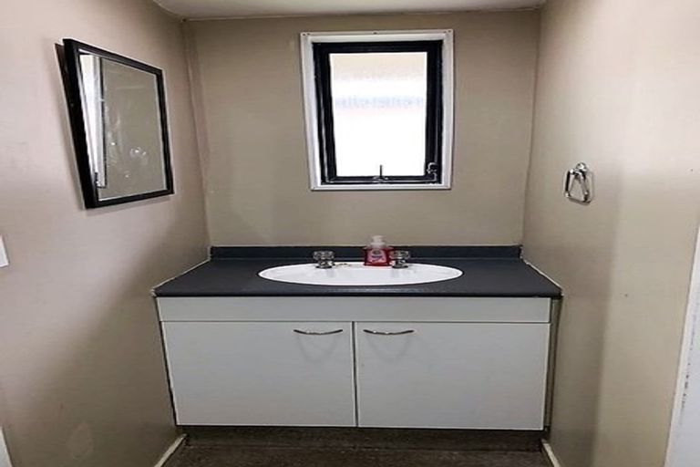 Photo of property in 2/318 Hereford Street, Christchurch Central, Christchurch, 8011