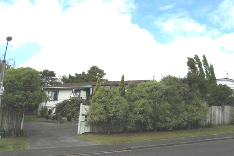 Photo of property in 43 Hale Crescent, Bayview, Auckland, 0629