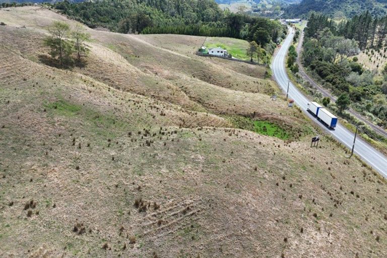 Photo of property in 123 Whakapirau Road, Wellsford, 0973